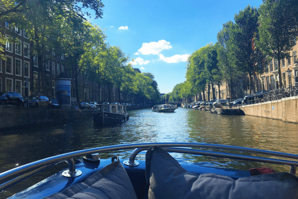 Best Amsterdam Cruises with Food Onboard 2024